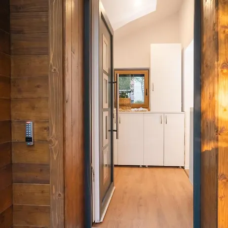 The Magic Forest - & Zone Platak Chalet Soboli